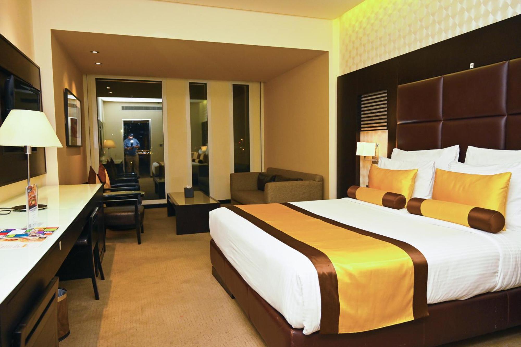 Hues Boutique Hotel Dubai Ngoại thất bức ảnh